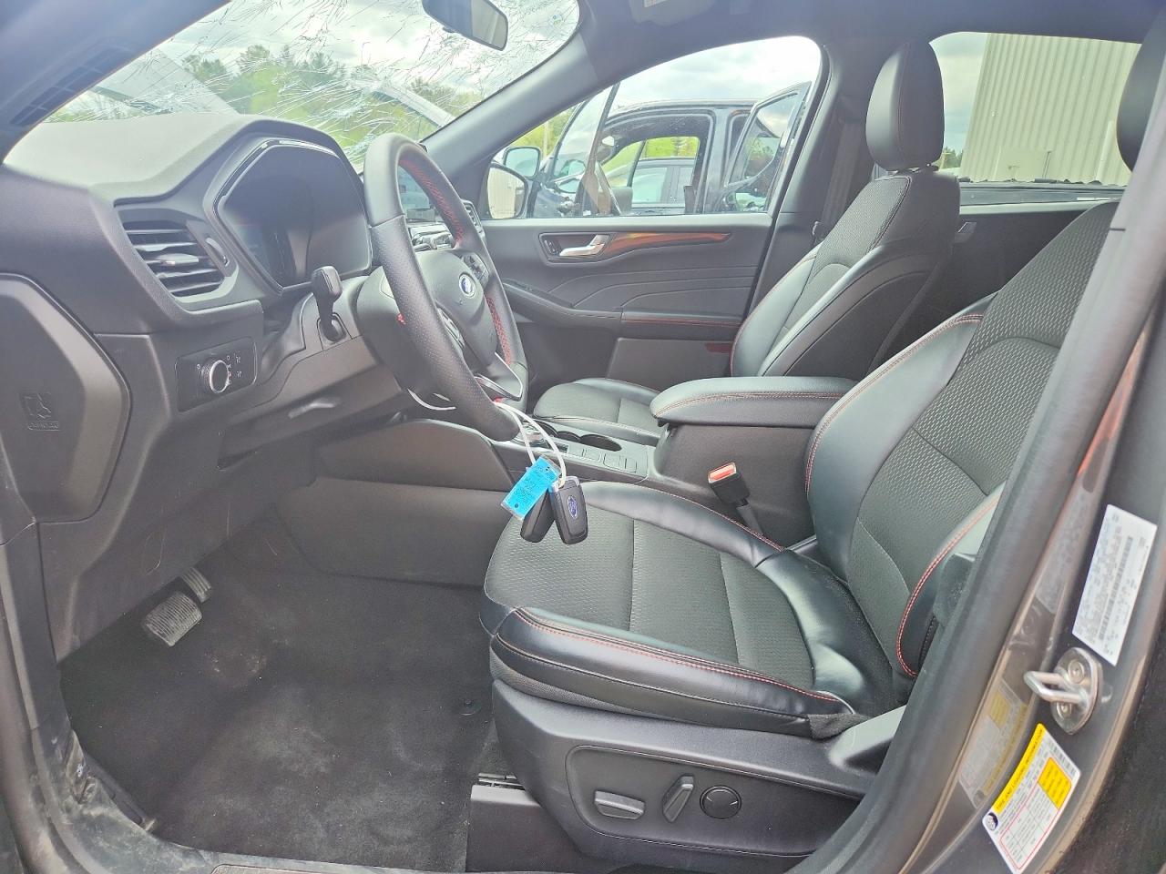 2025 FORD ESCAPE ST LINE photo 13