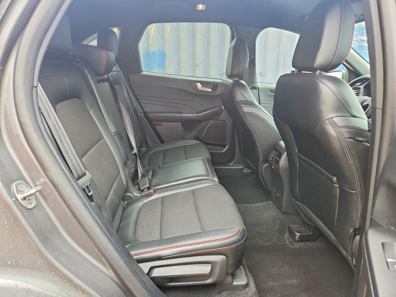 2025 FORD ESCAPE ST LINE photo 21