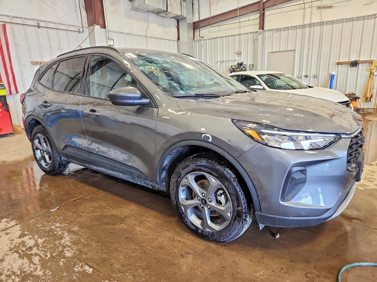 2025 FORD ESCAPE ST LINE photo 7
