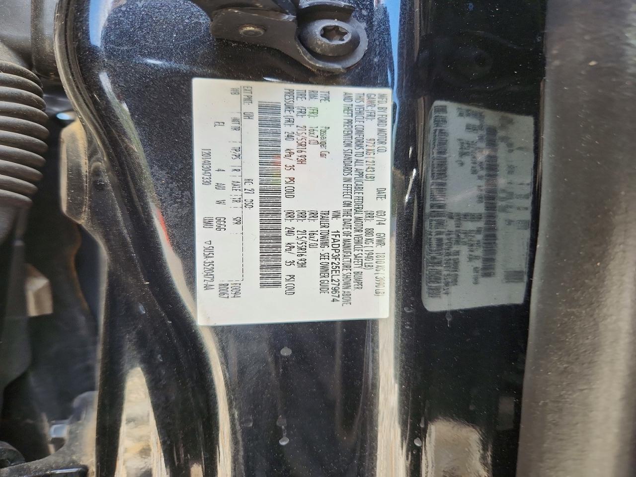 2014 FORD FOCUS SE photo 23