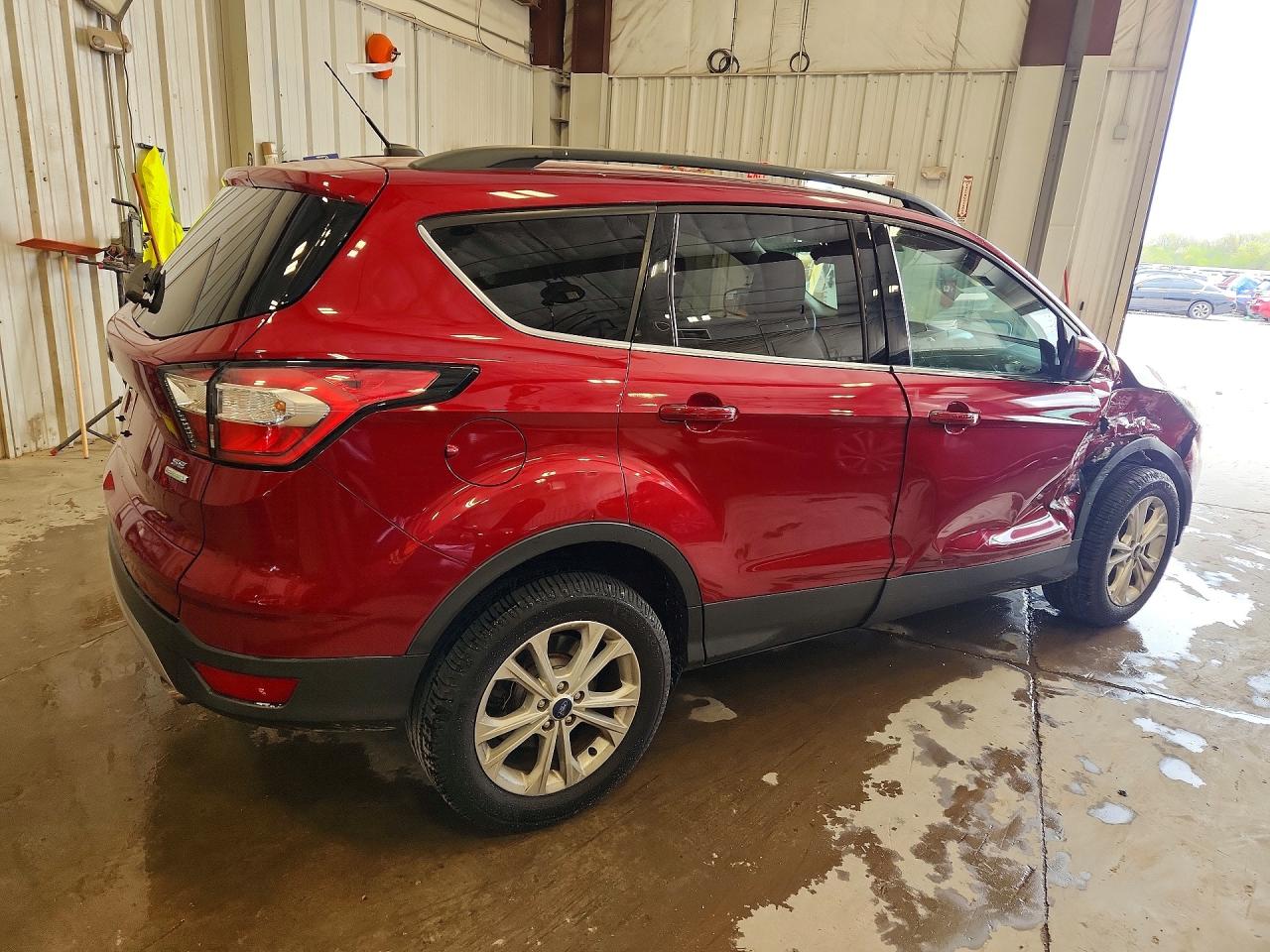 2018 FORD ESCAPE SE photo 3