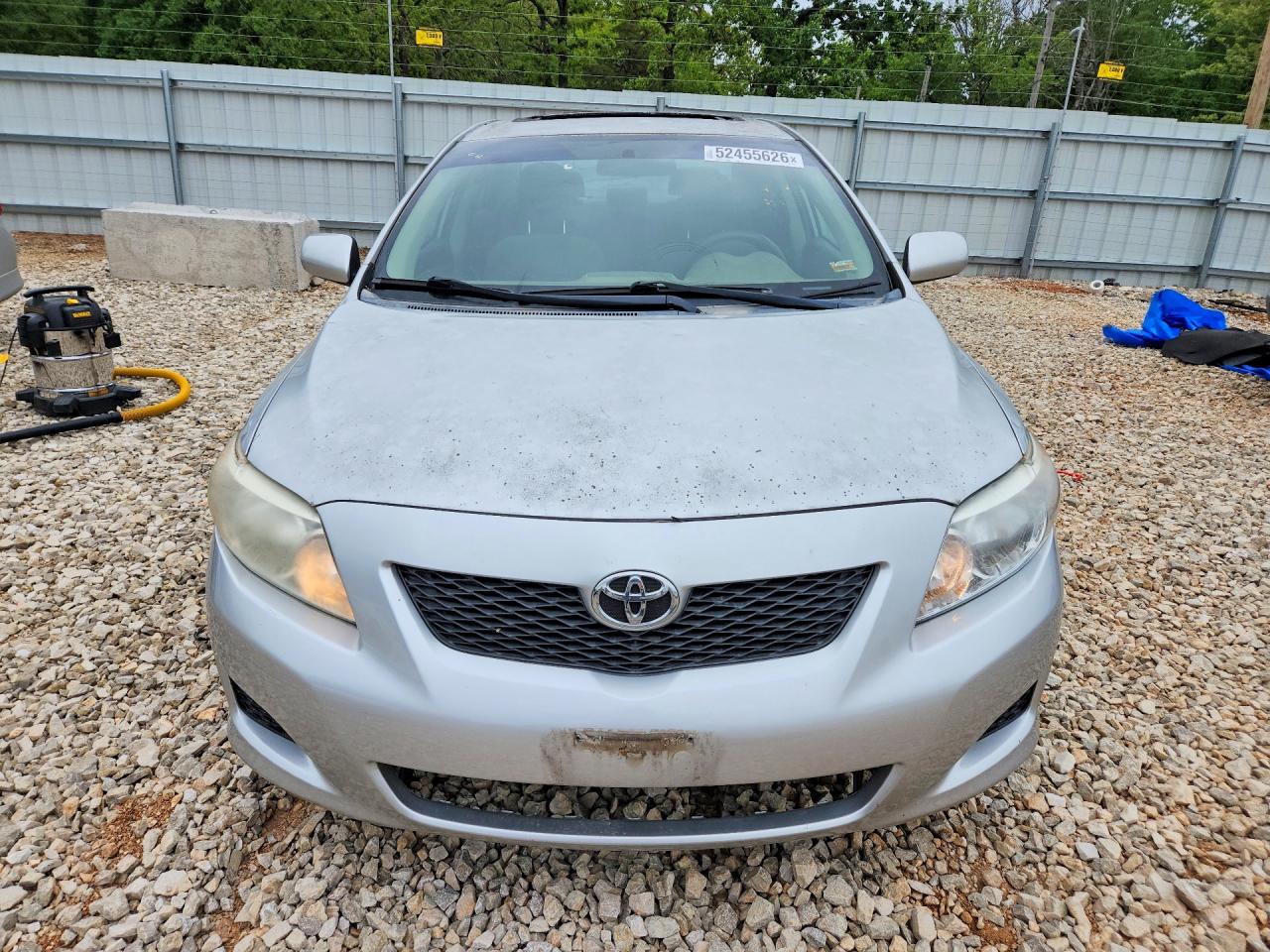 2009 TOYOTA COROLLA XLE photo 9