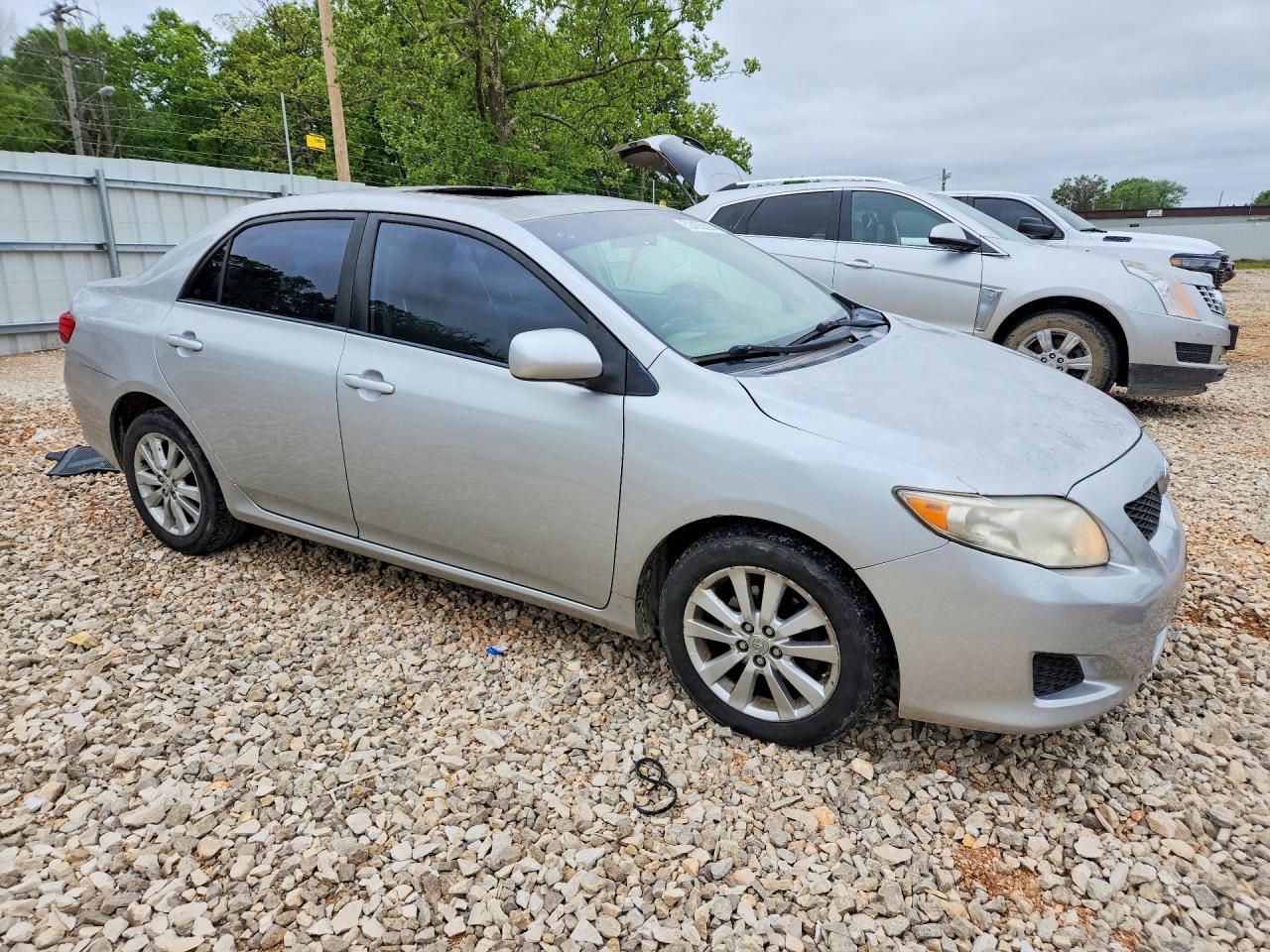 2009 TOYOTA COROLLA XLE photo 7