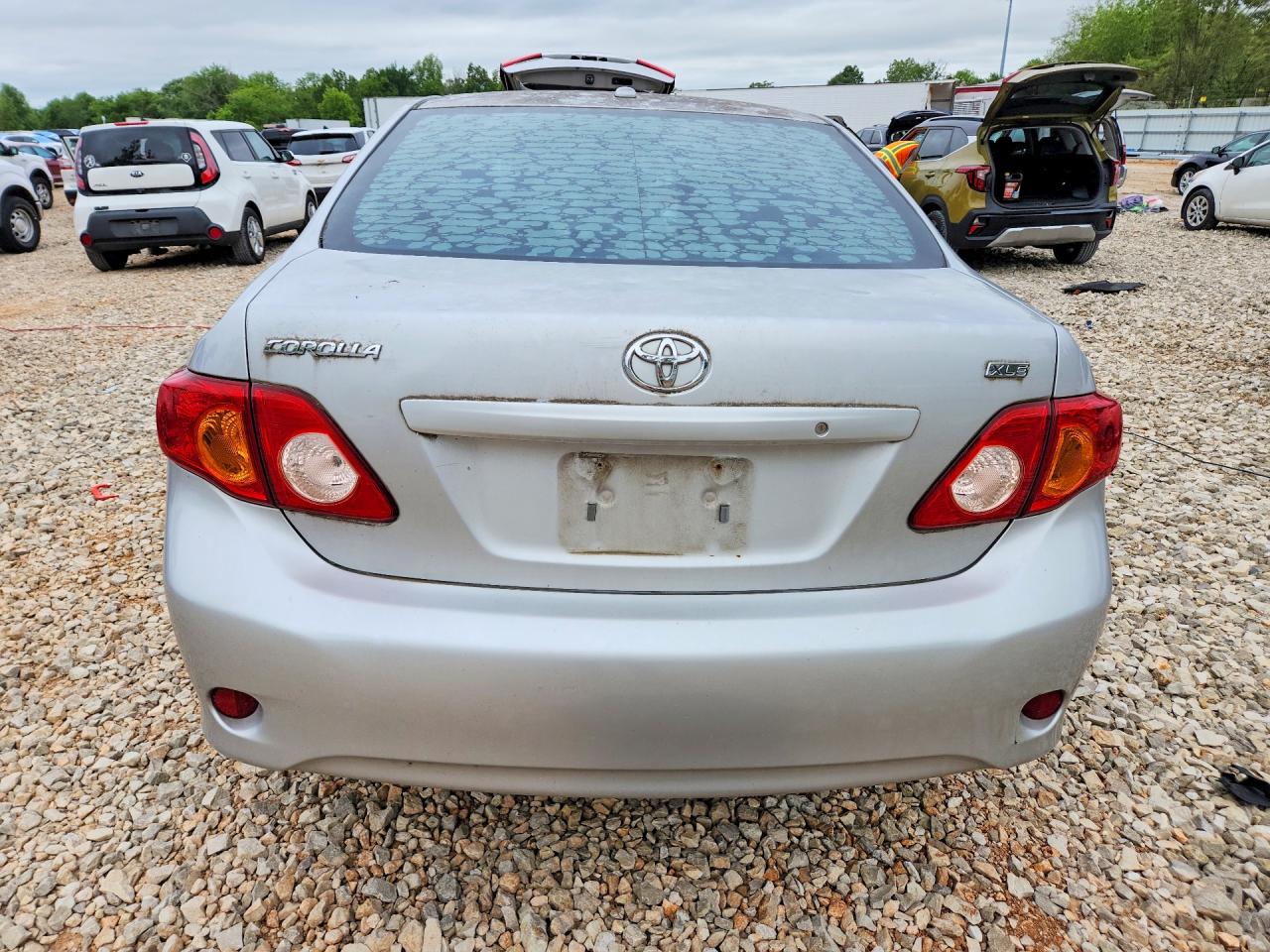 2009 TOYOTA COROLLA XLE photo 11