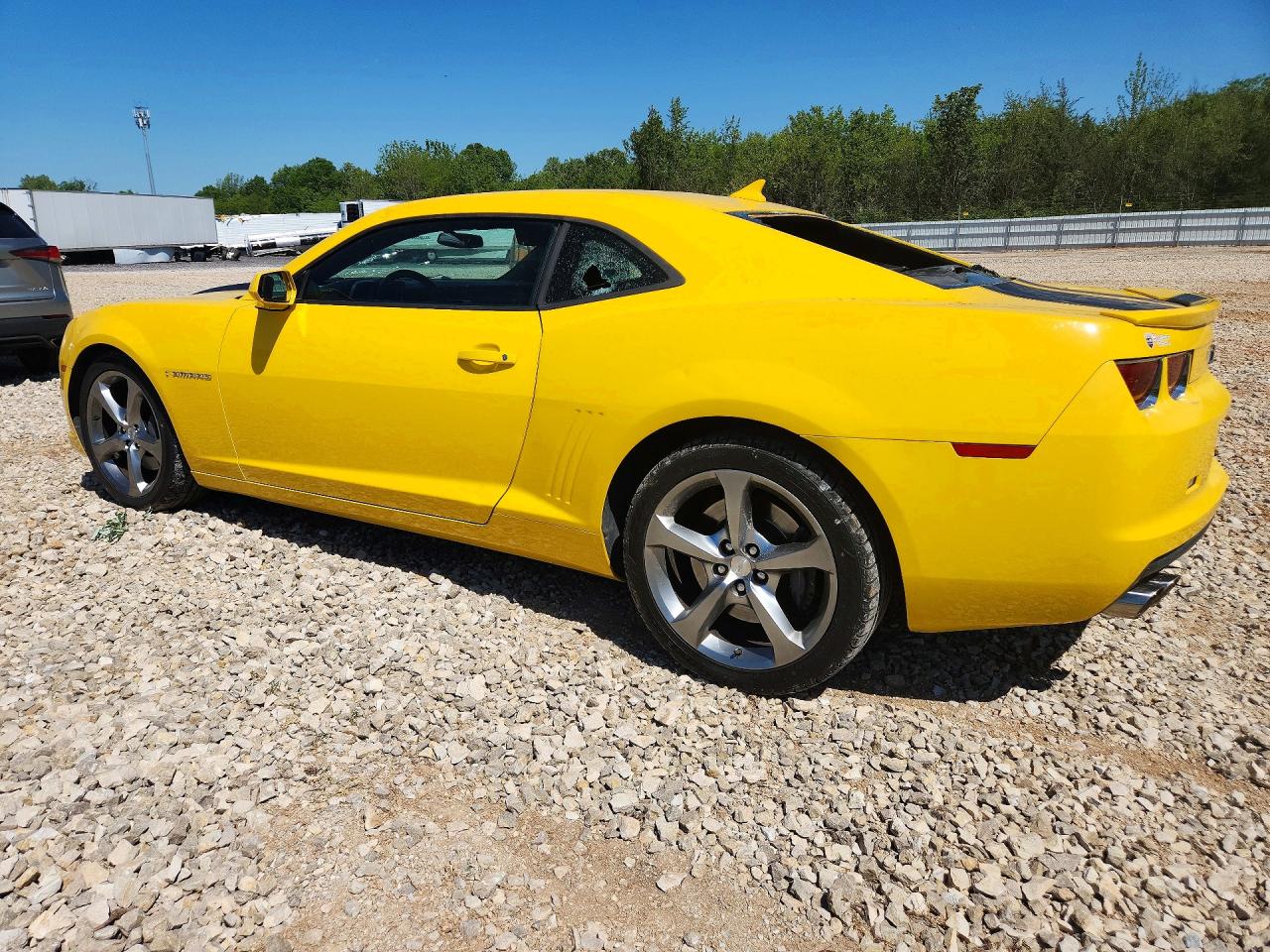 2013 CHEVROLET CAMARO SS photo 2