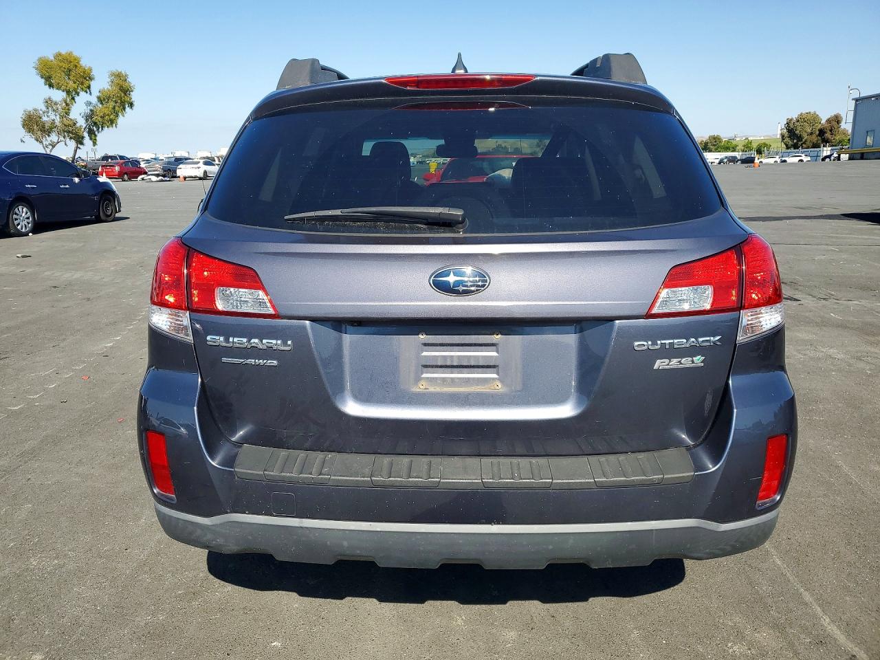 2014 SUBARU OUTBACK 2.5I LIMITED photo 11