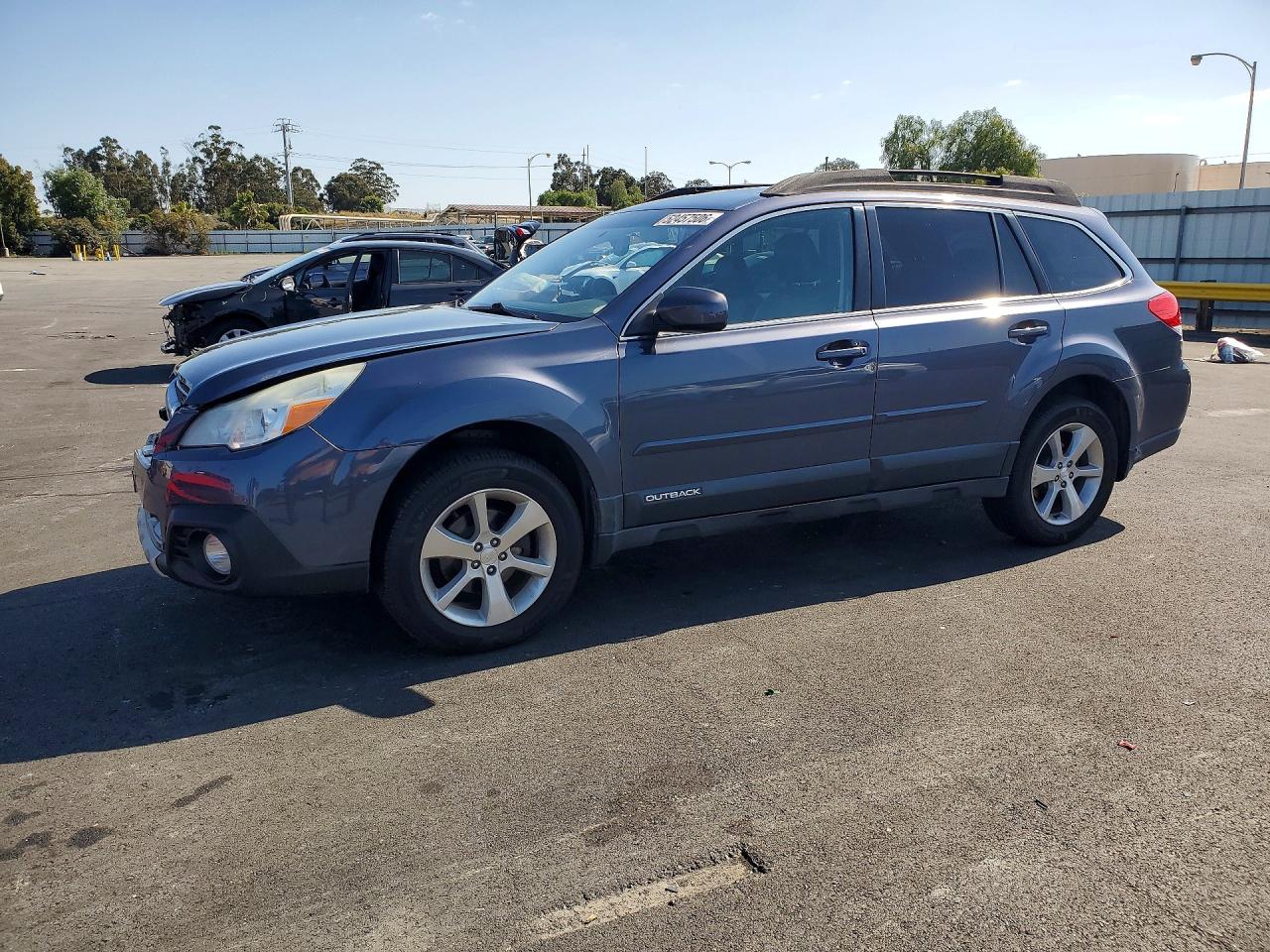 2014 SUBARU OUTBACK