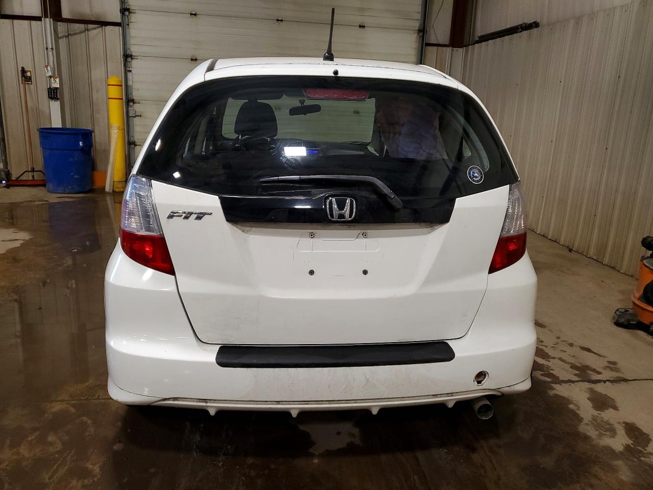 2013 HONDA FIT photo 16