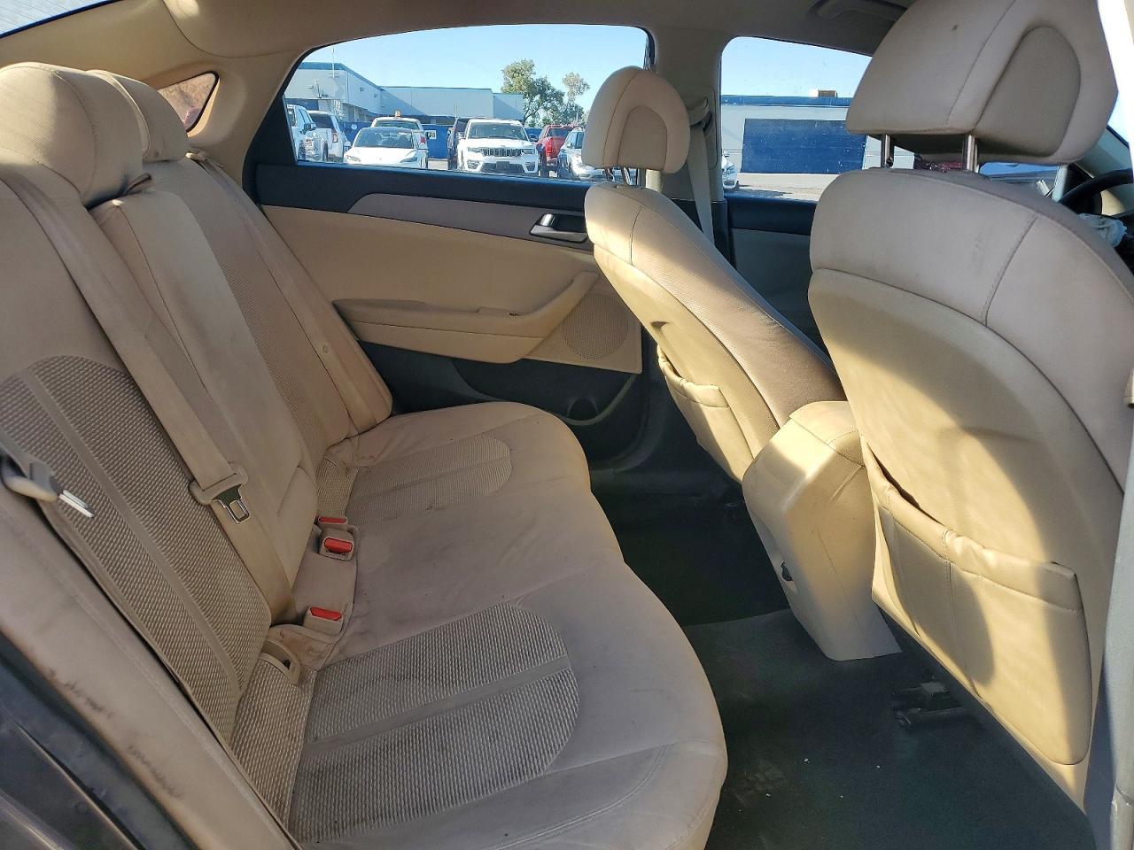 2015 HYUNDAI SONATA photo 28
