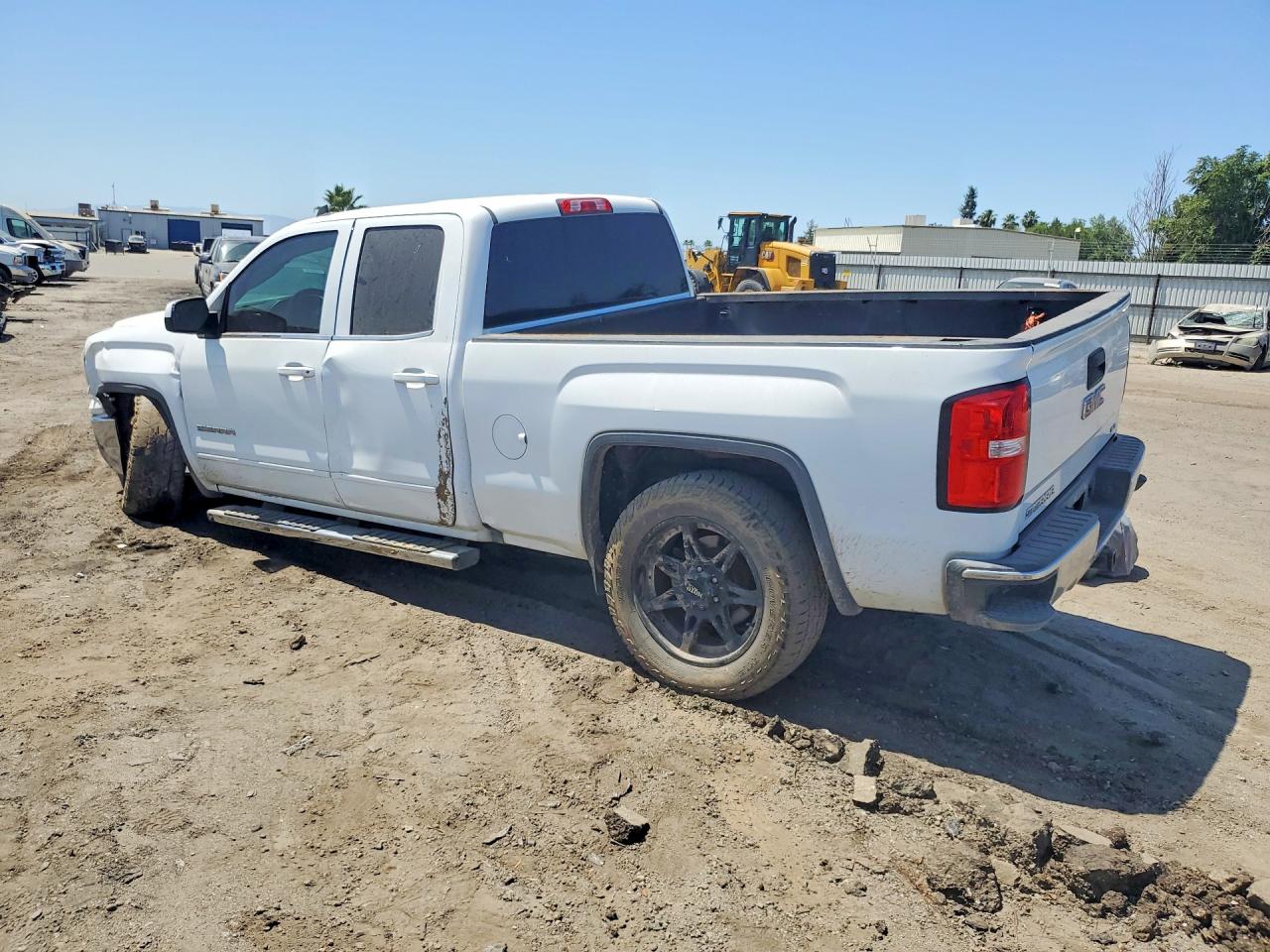 2017 GMC SIERRA C1500 SLE photo 4