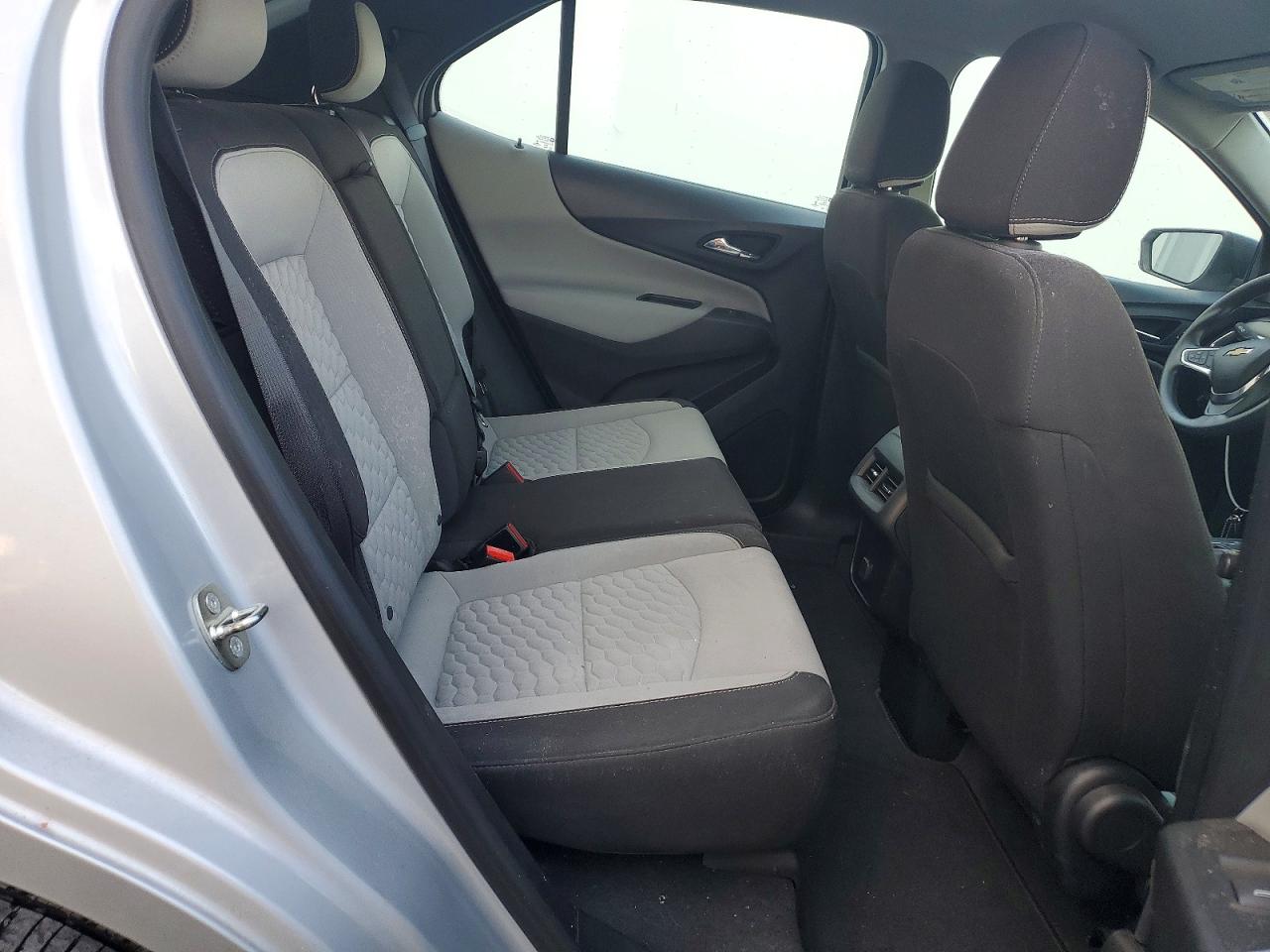 2018 CHEVROLET EQUINOX LS photo 21