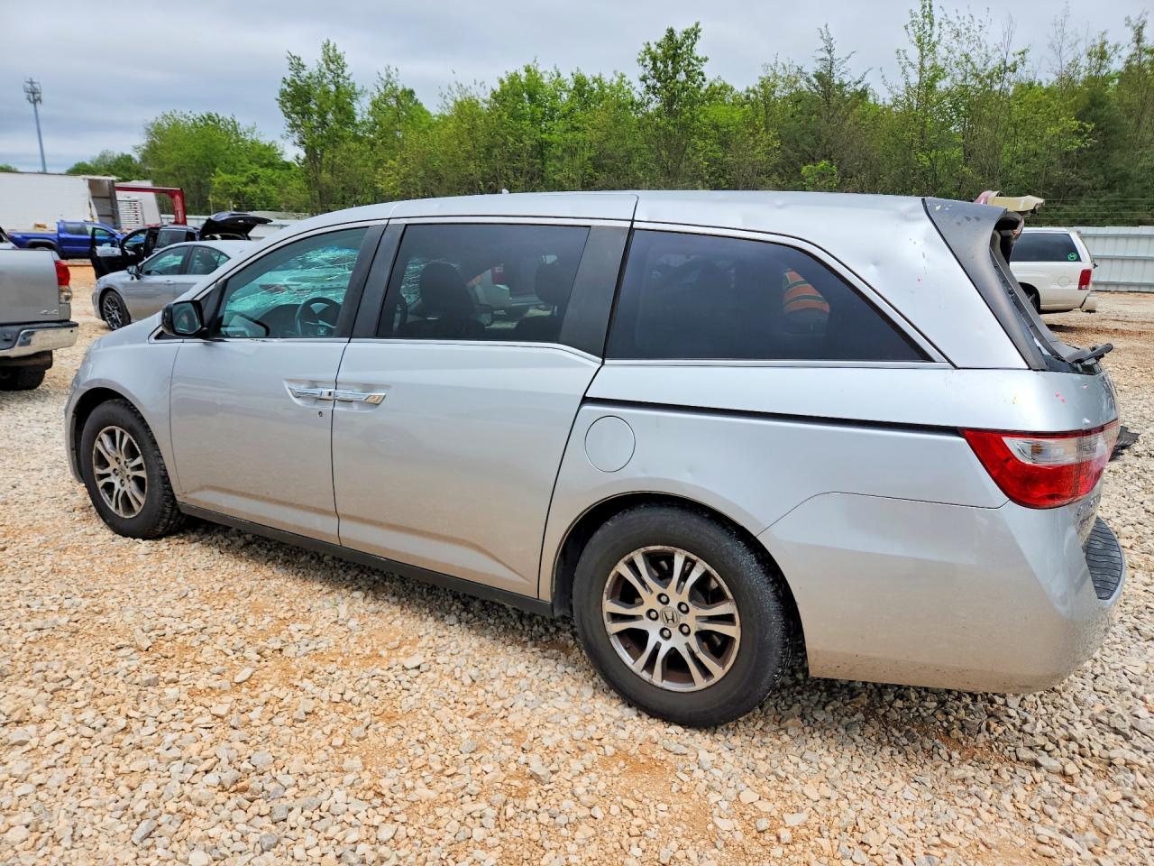 2012 HONDA ODYSSEY EXL photo 3