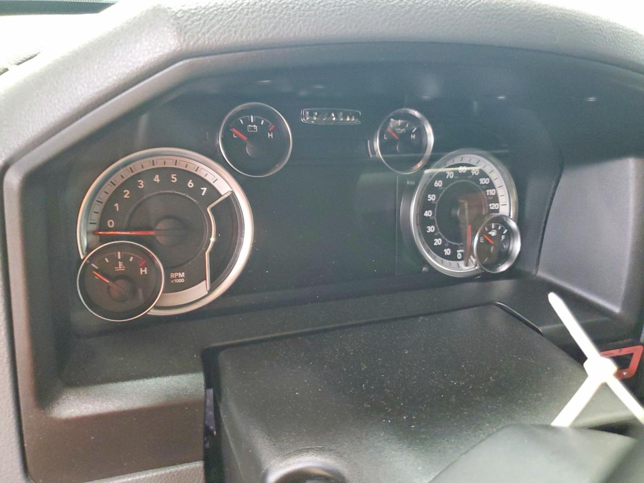 2019 RAM 1500 CLASSIC SLT photo 17