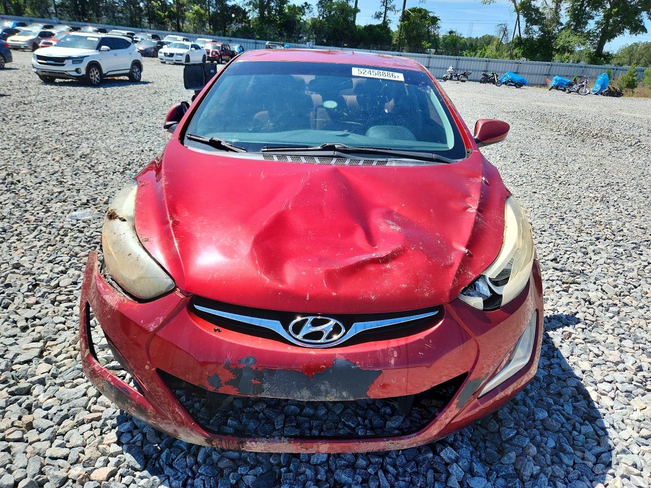 2016 HYUNDAI ELANTRA SE photo 9