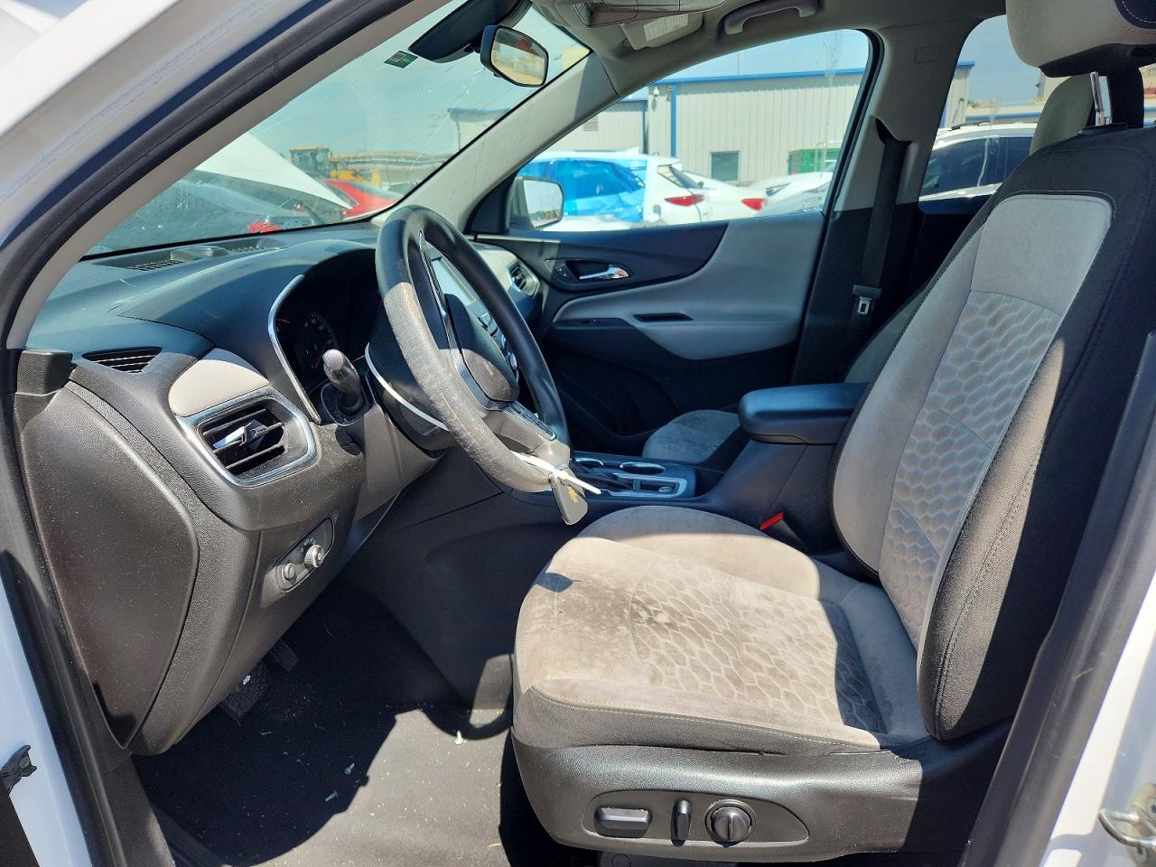 2018 CHEVROLET EQUINOX LS photo 19