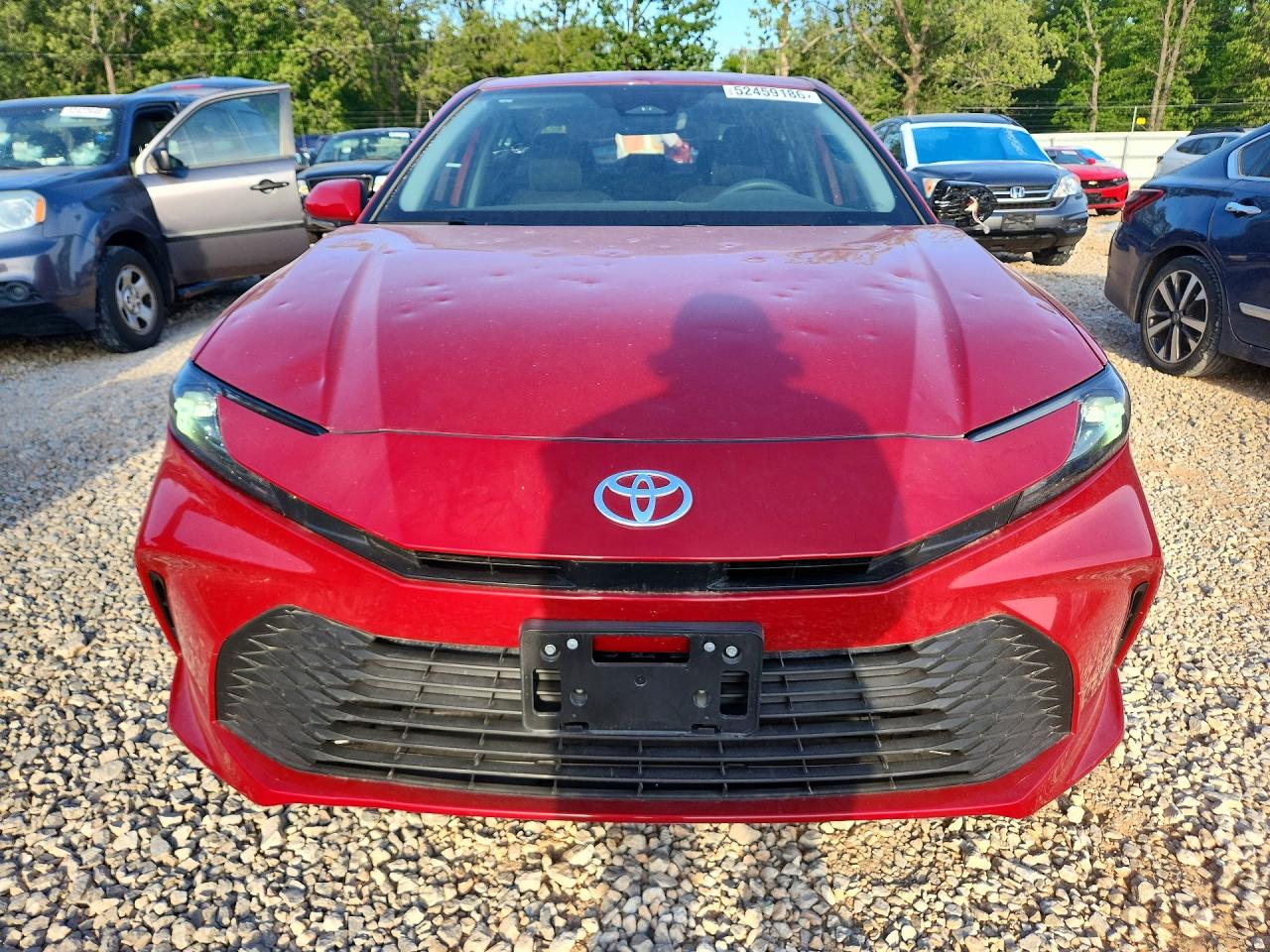 2025 TOYOTA CAMRY LE photo 9
