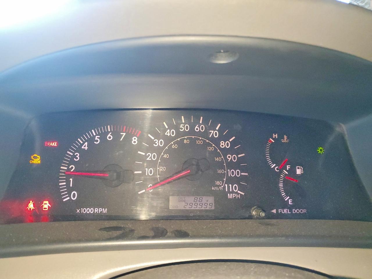 2005 TOYOTA COROLLA photo 9