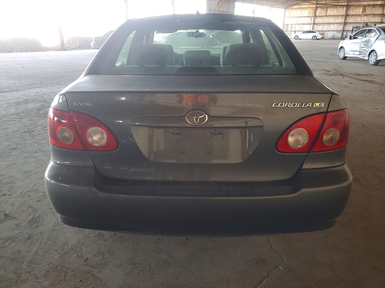 2005 TOYOTA COROLLA photo 6