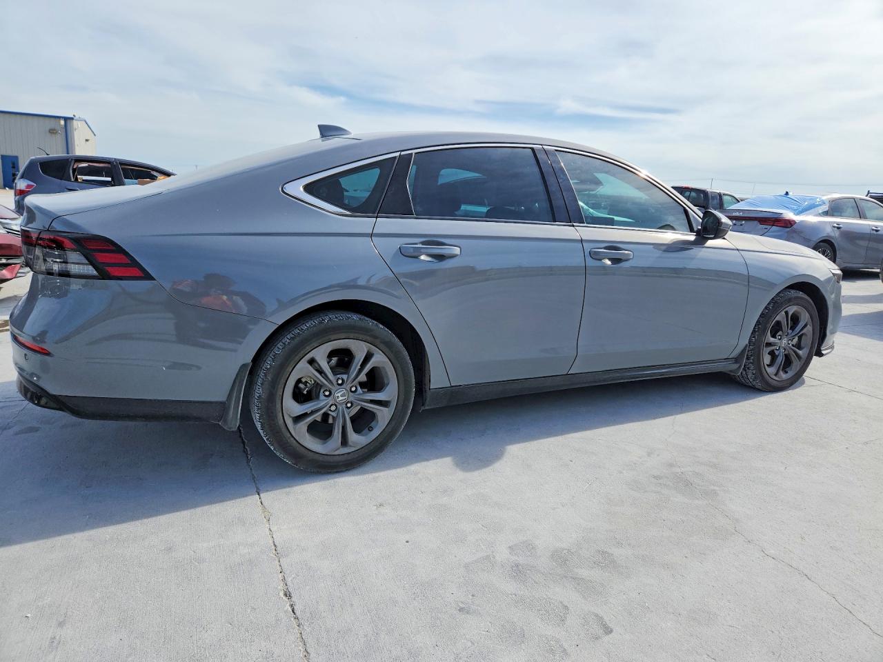 2024 HONDA ACCORD HYBRID EXL photo 5