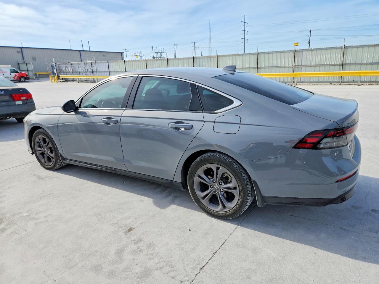 2024 HONDA ACCORD HYBRID EXL photo 3
