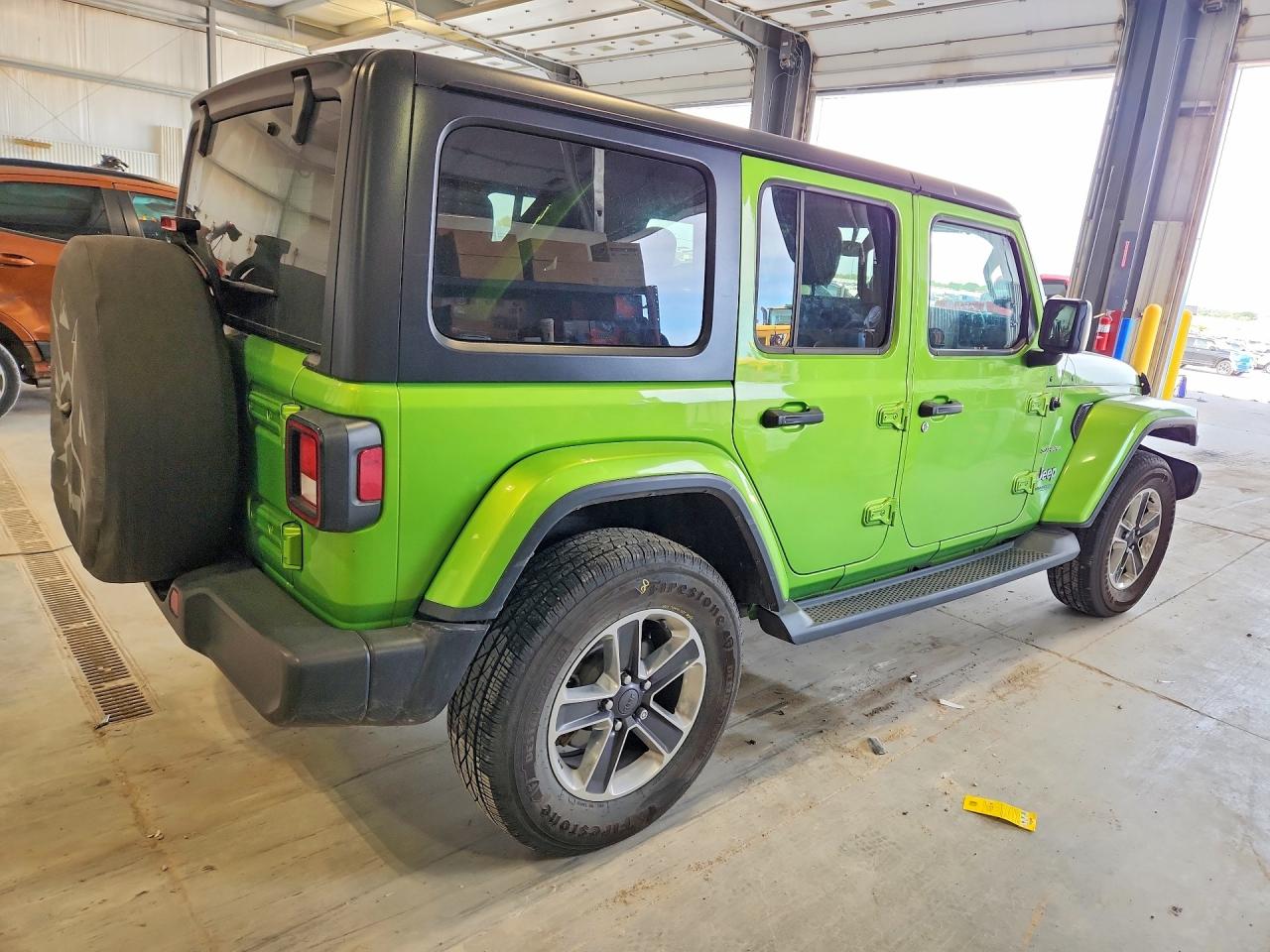 2019 JEEP WRANGLER UNLIMITED SAHARA photo 5