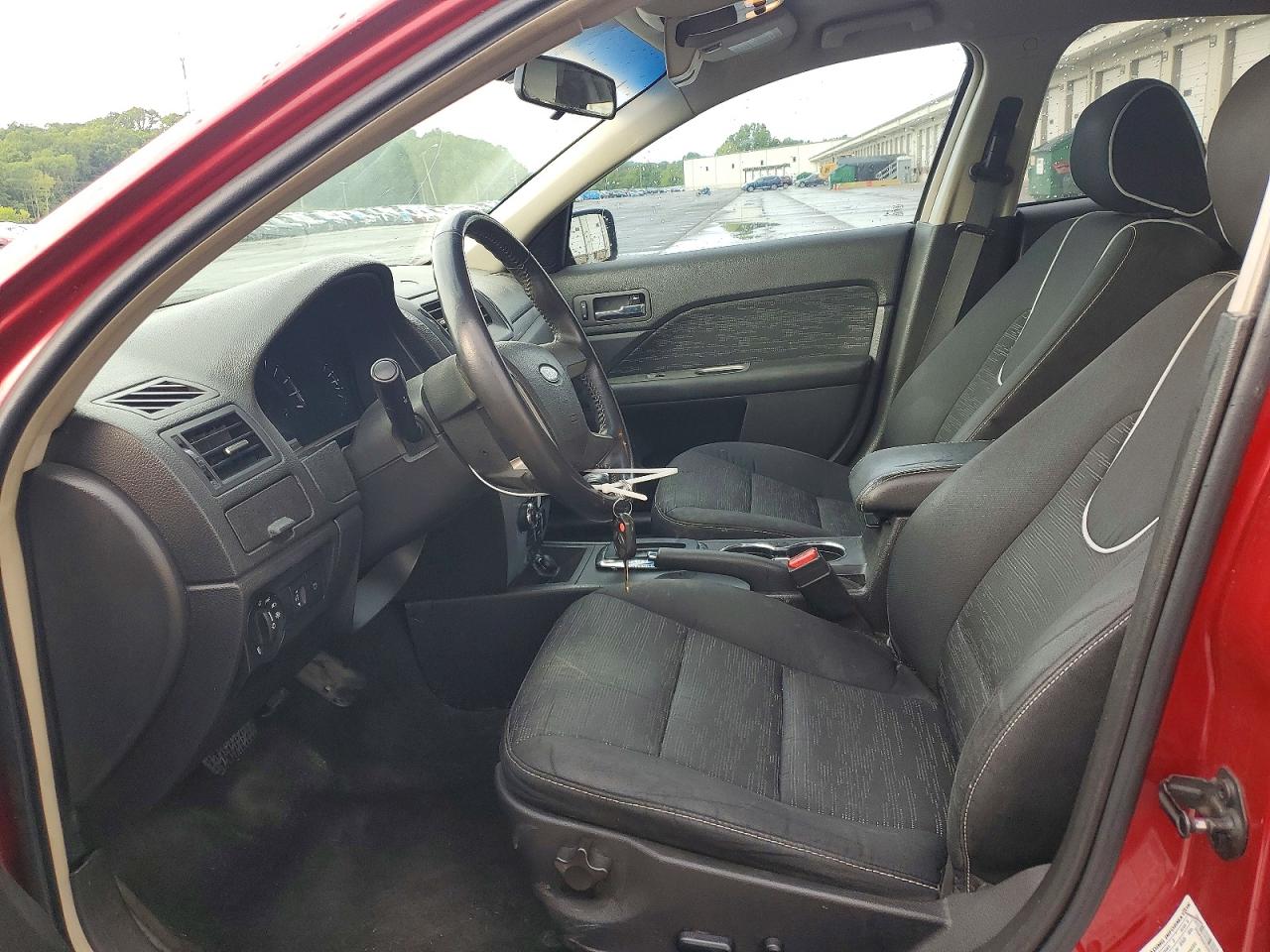 2012 FORD FUSION SE photo 13