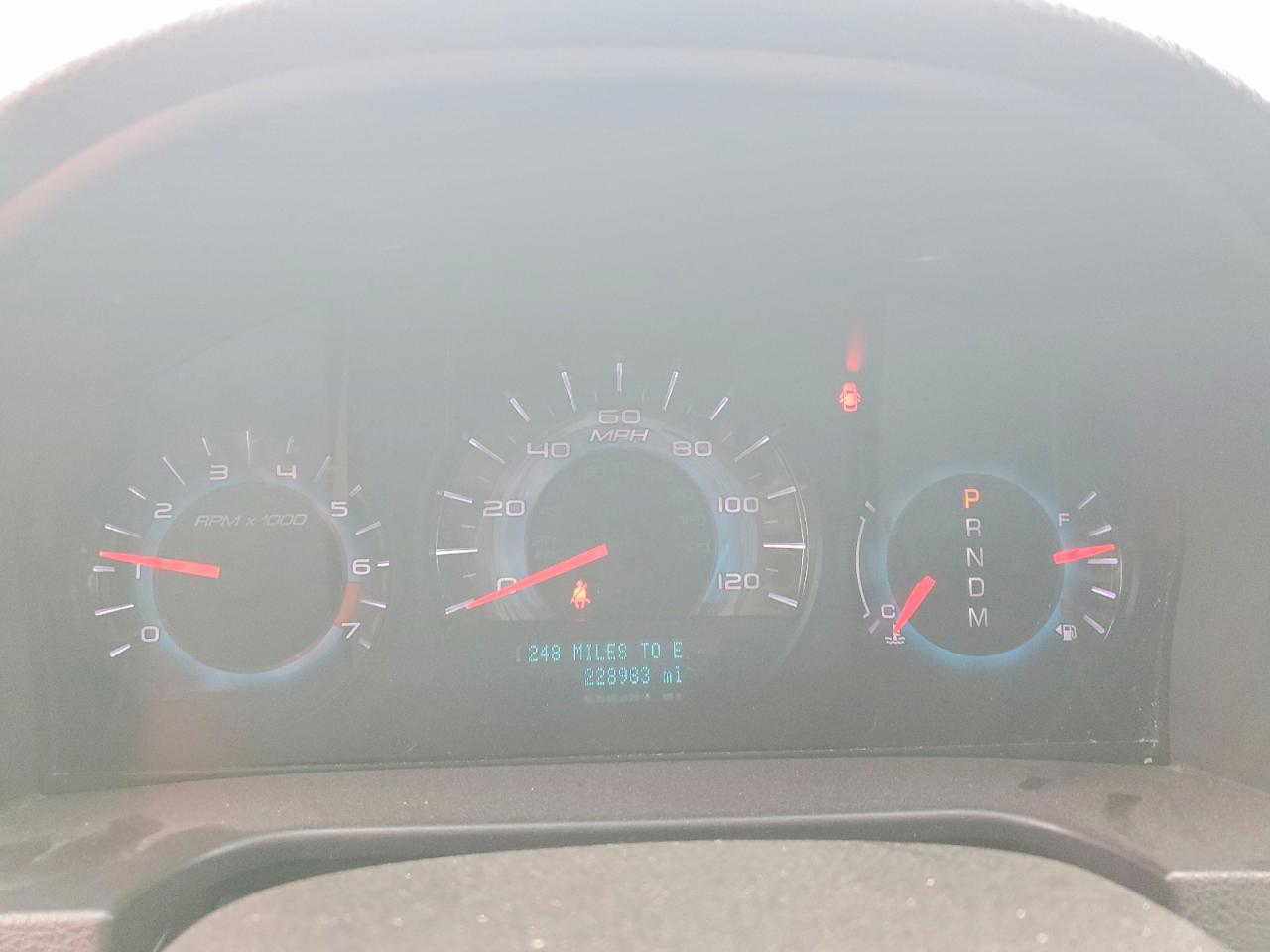 2012 FORD FUSION SE photo 17