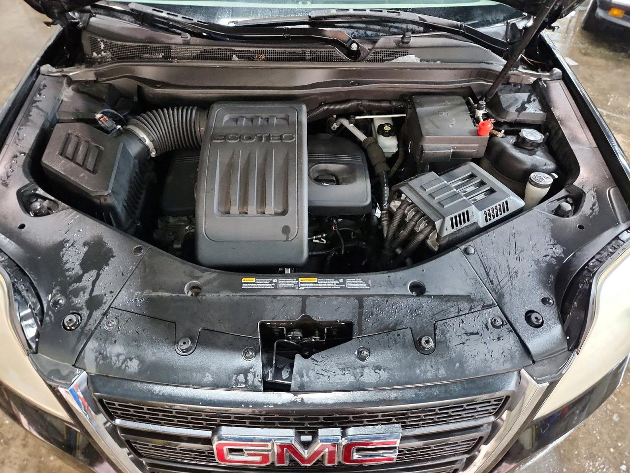 2013 GMC TERRAIN SLE photo 12