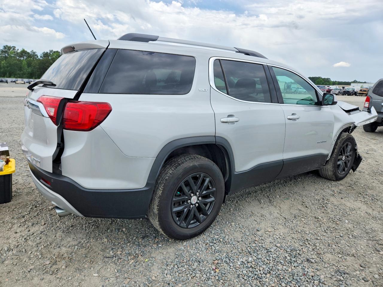 2019 GMC ACADIA SLT-1 photo 3