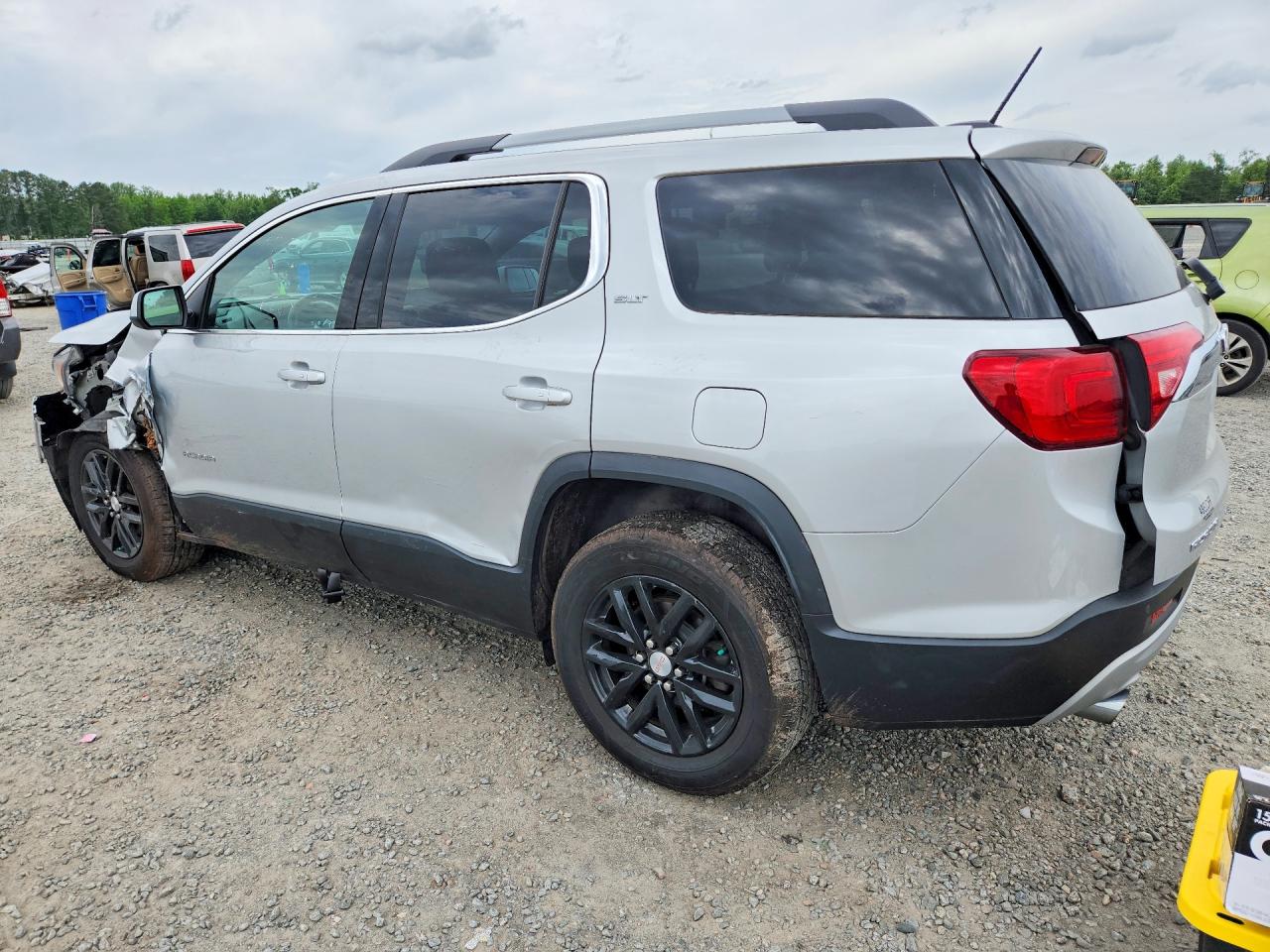 2019 GMC ACADIA SLT-1 photo 2
