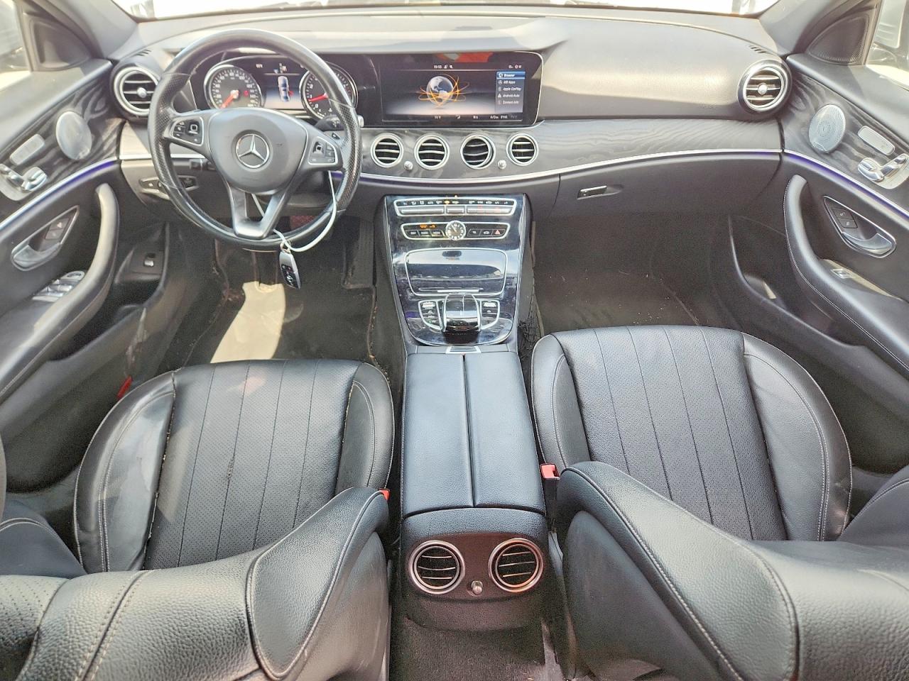 2017 MERCEDES-BENZ E 300 photo 8