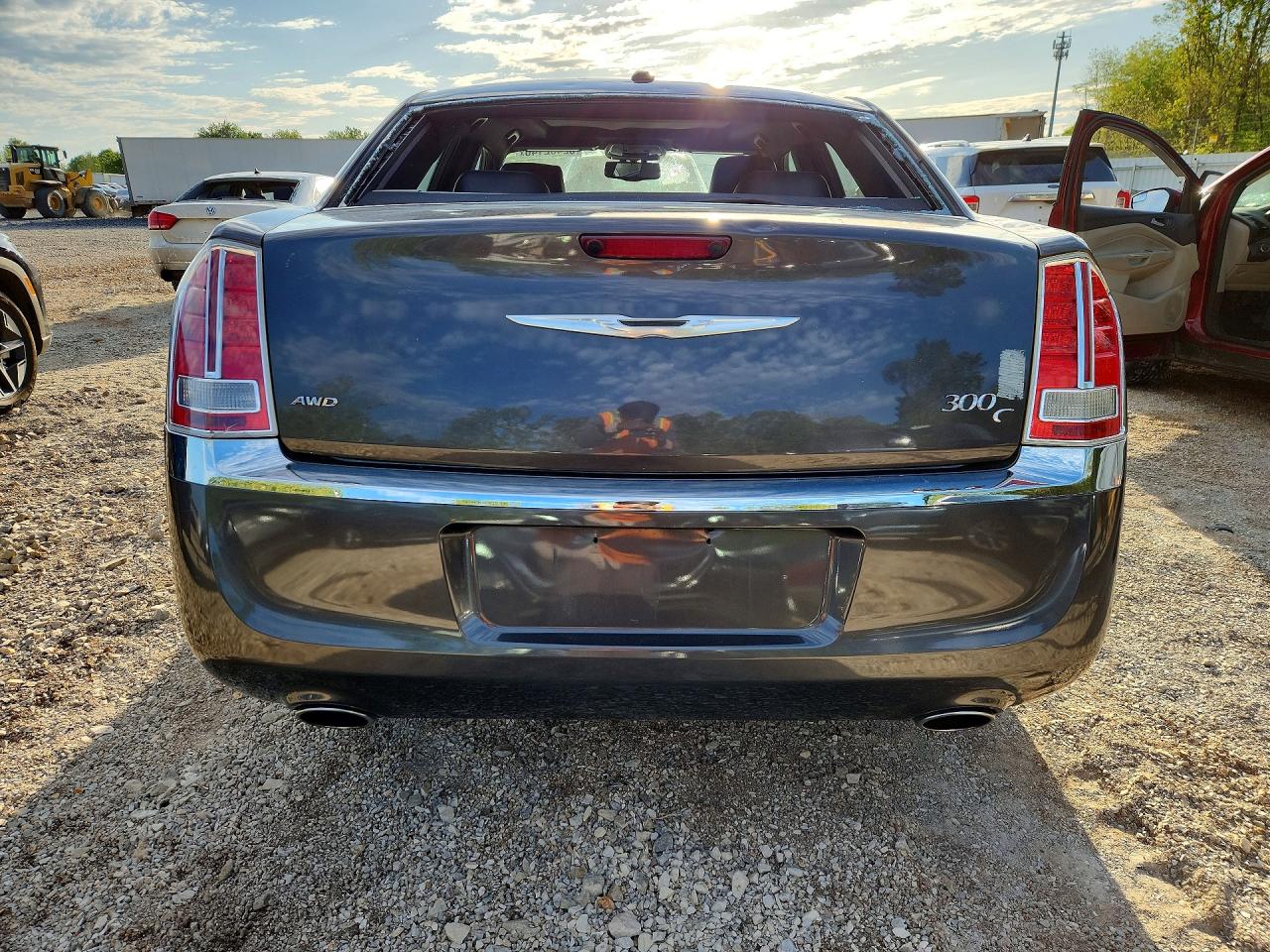 2013 CHRYSLER 300C photo 11