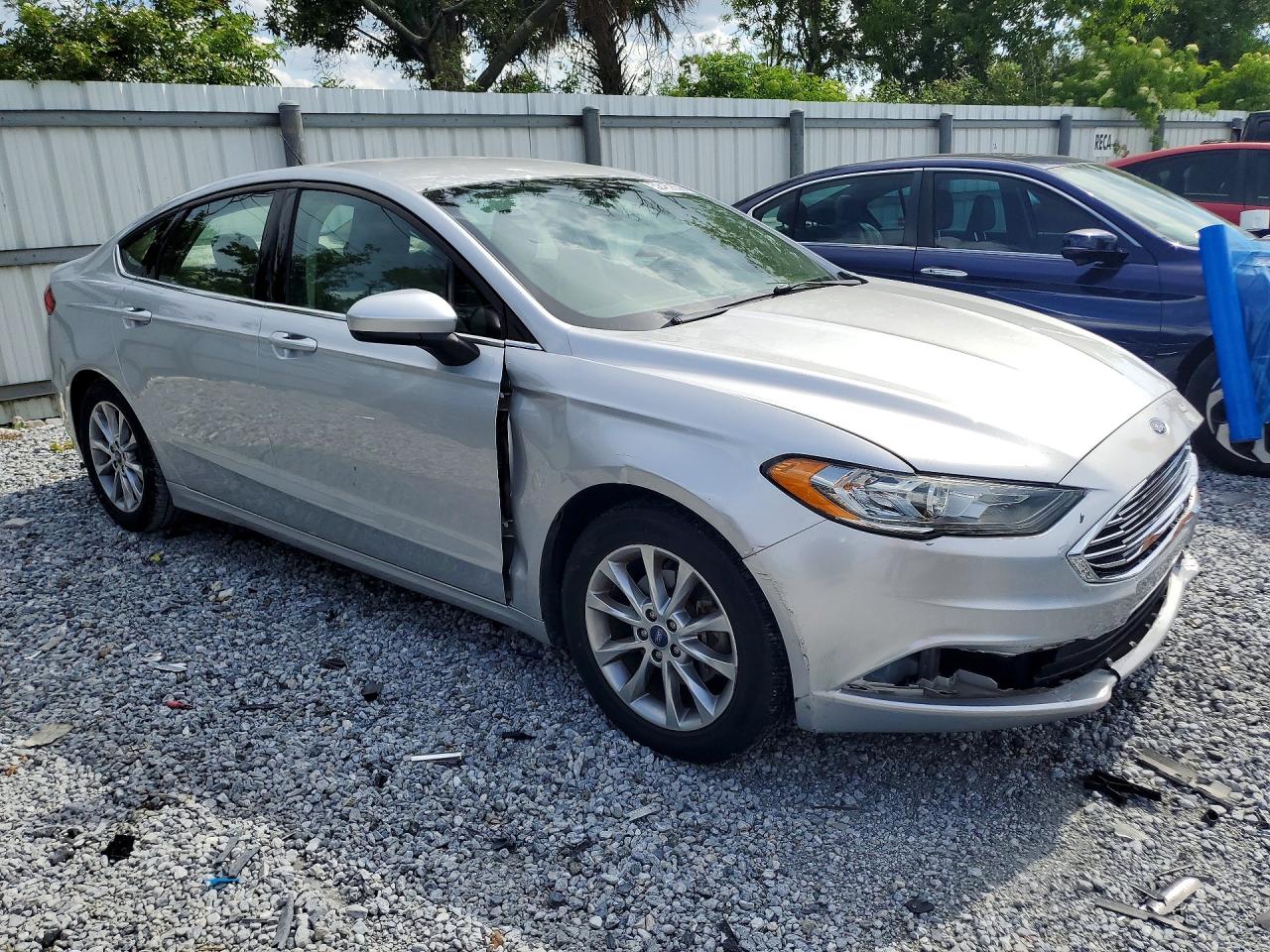 2017 FORD FUSION photo 7