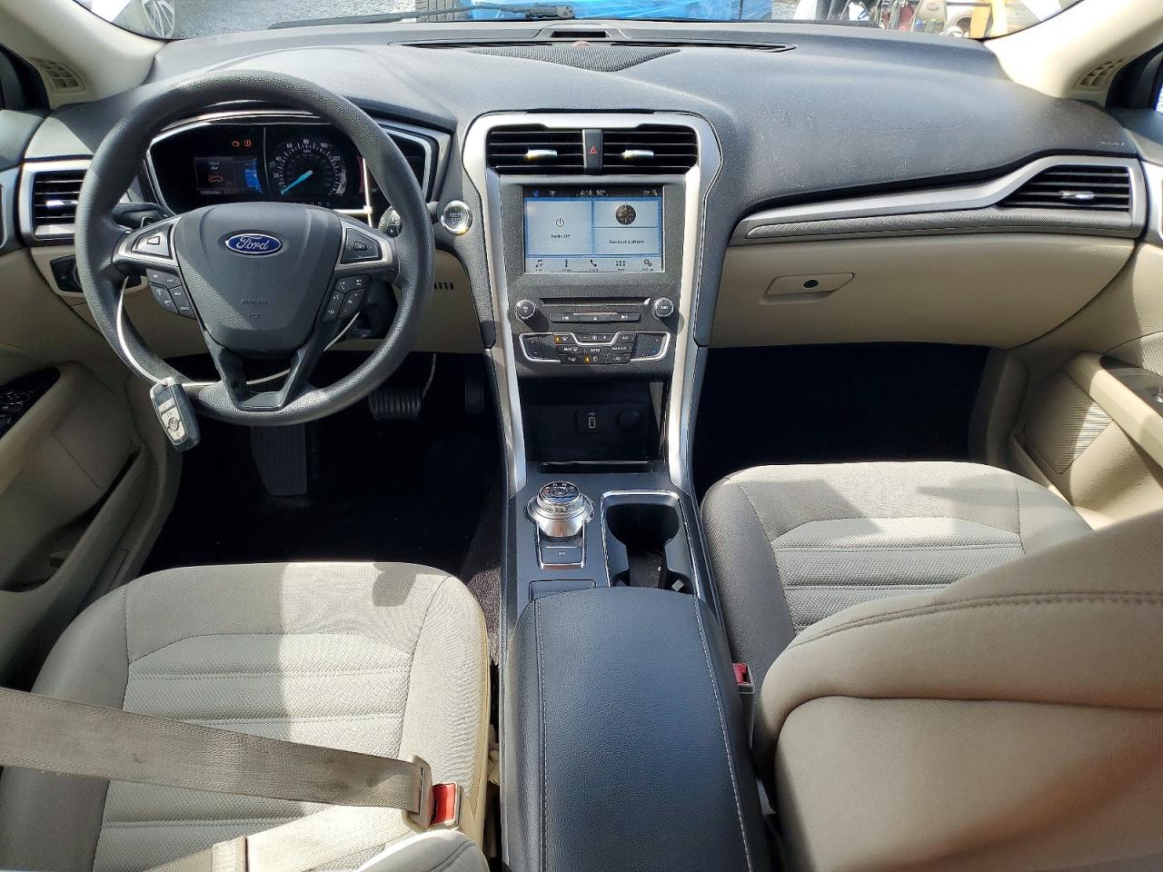 2017 FORD FUSION photo 15