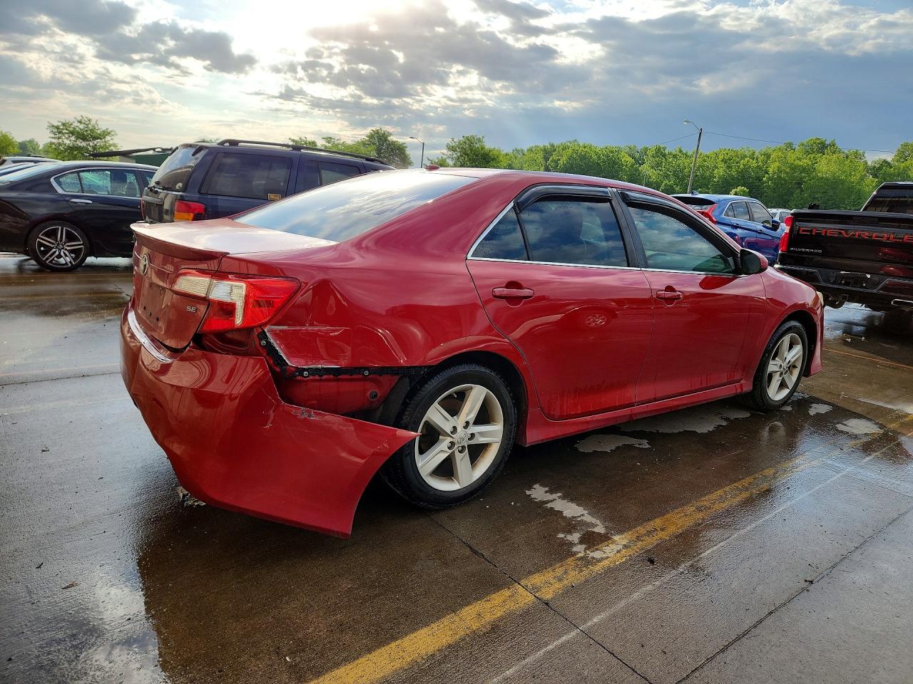 2012 TOYOTA CAMRY SE photo 7