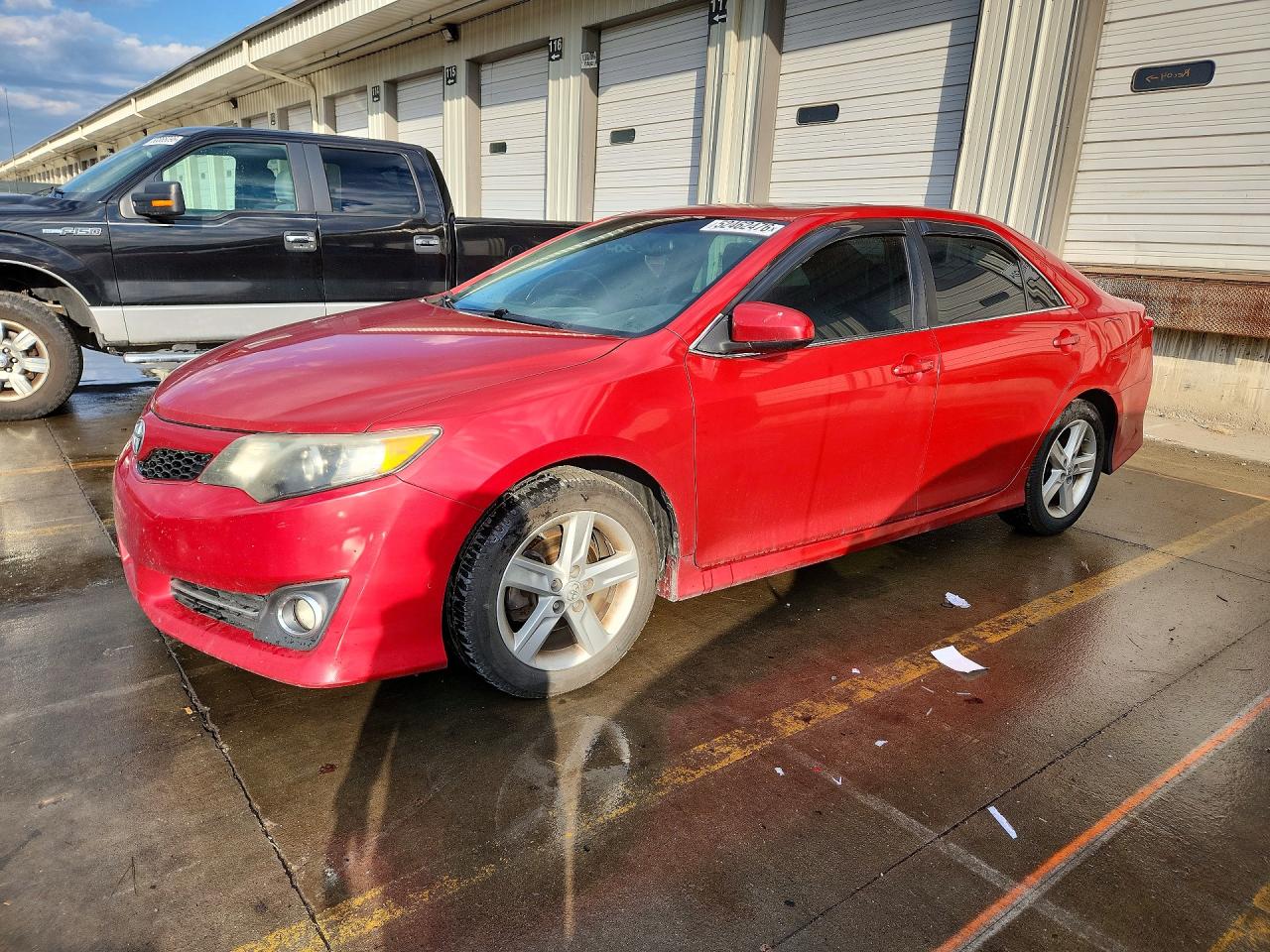 2012 TOYOTA CAMRY