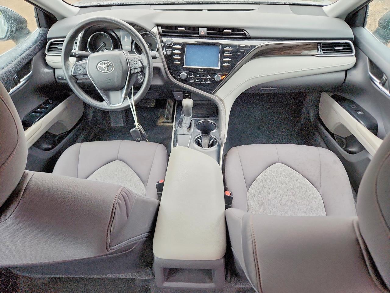 2020 TOYOTA CAMRY photo 15