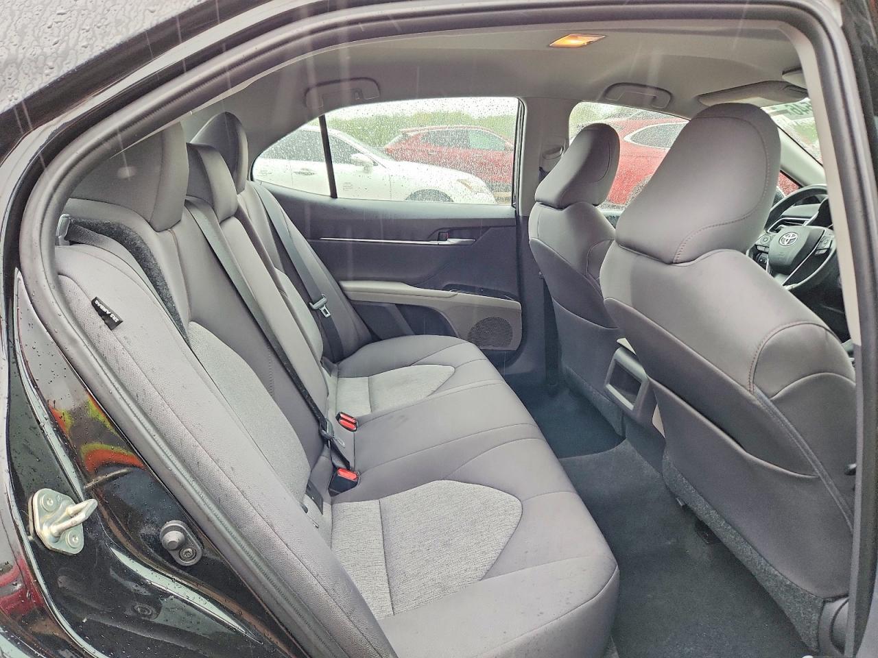 2020 TOYOTA CAMRY photo 19