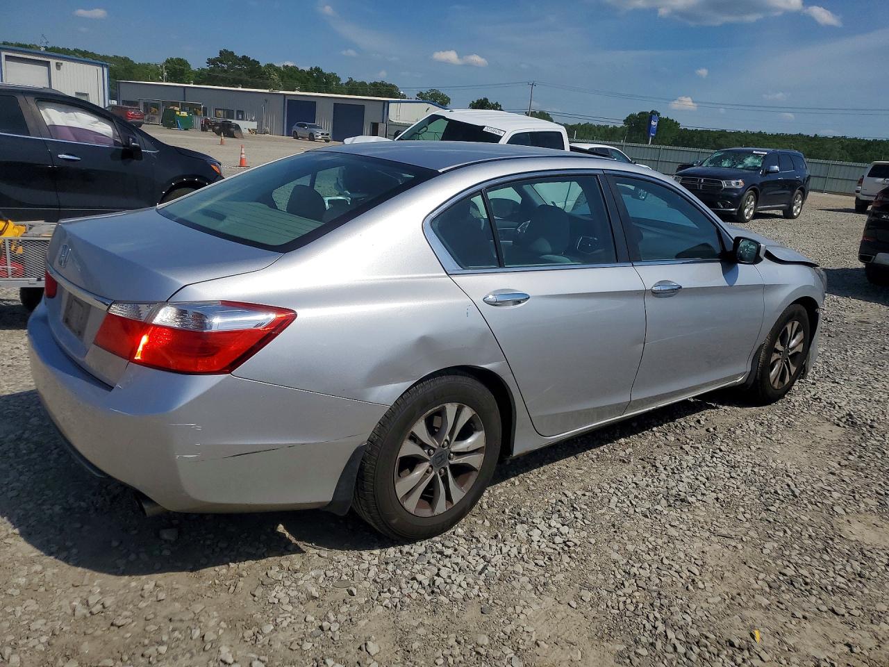 2013 HONDA ACCORD LX photo 3