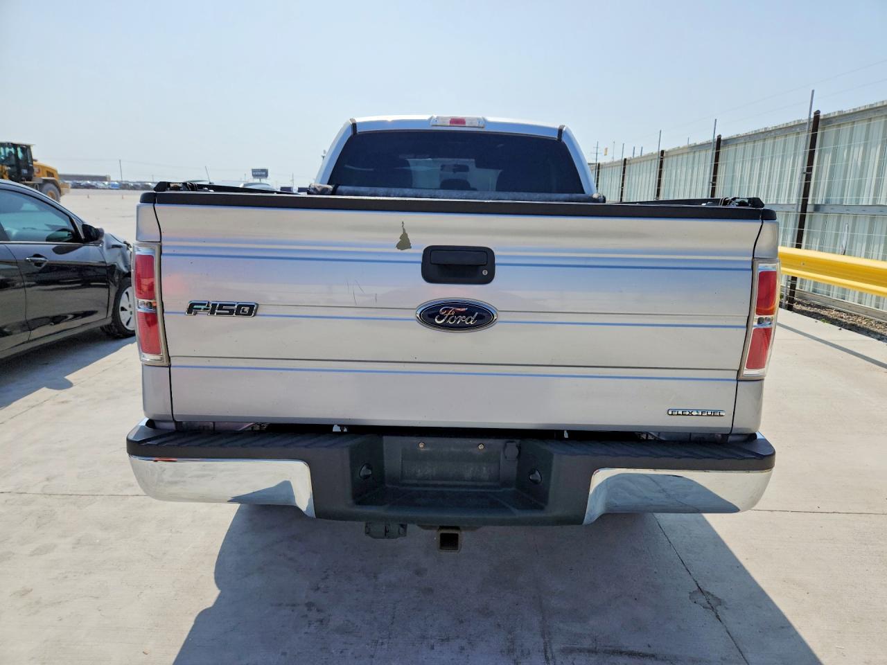 2014 FORD F150 SUPER CAB photo 16