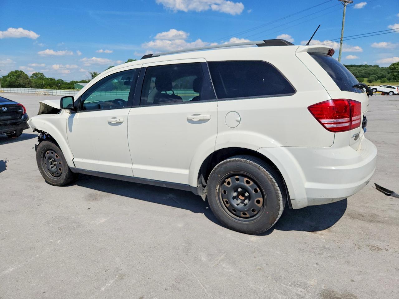 2017 DODGE JOURNEY SE photo 3