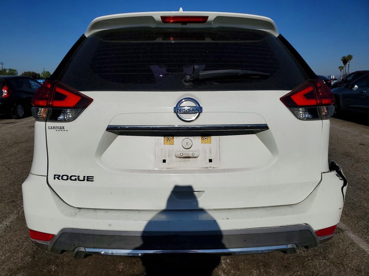 2017 NISSAN ROGUE S photo 16