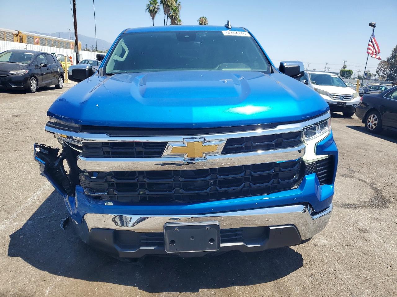 2023 CHEVROLET SILVERADO C1500 LT photo 9