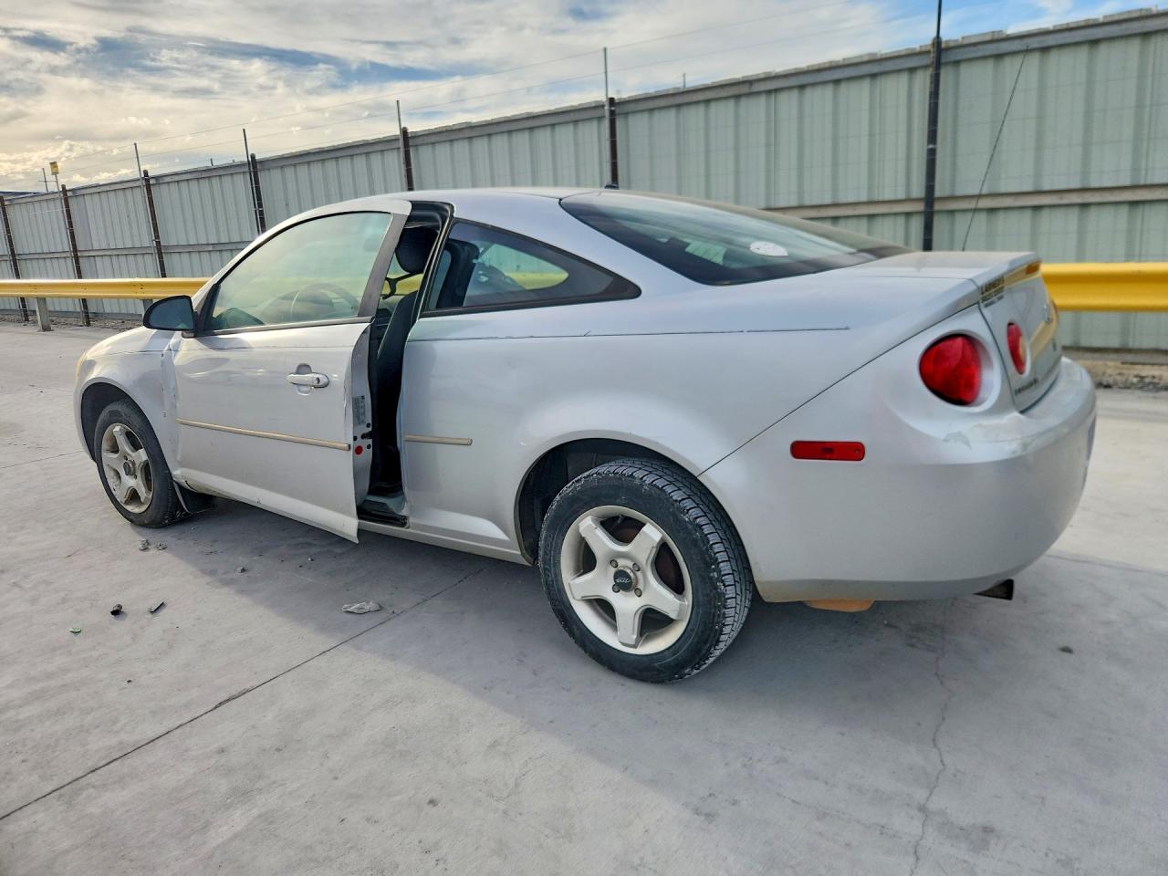 2008 CHEVROLET COBALT LT photo 2
