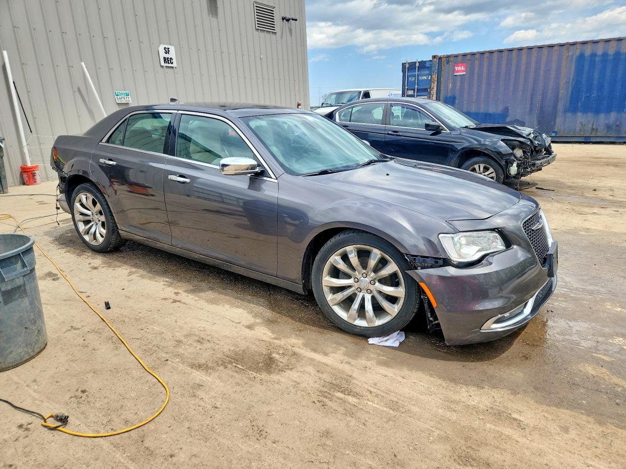 2018 CHRYSLER 300 LIMITED photo 10