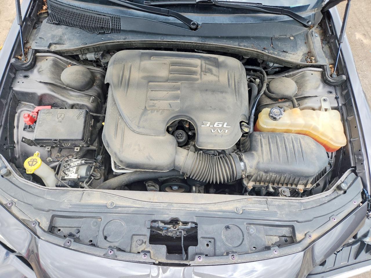 2018 CHRYSLER 300 LIMITED photo 31