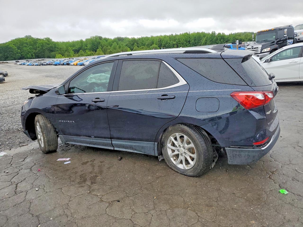 2020 CHEVROLET EQUINOX LT photo 3