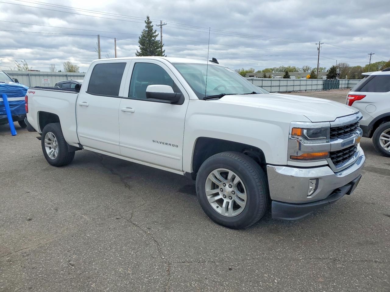 2018 CHEVROLET SILVERADO K1500 LT photo 10