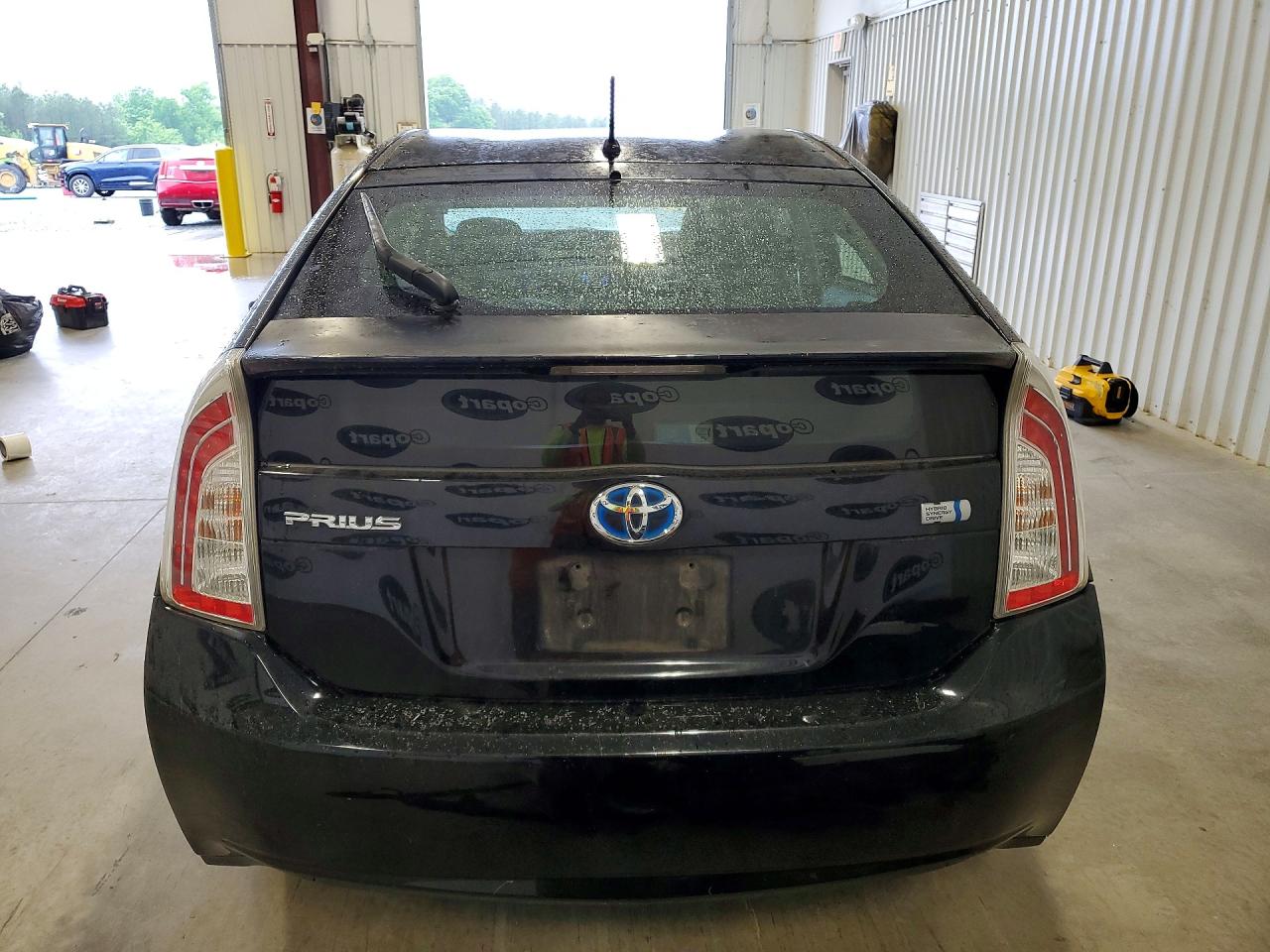 2012 TOYOTA PRIUS TWO photo 11