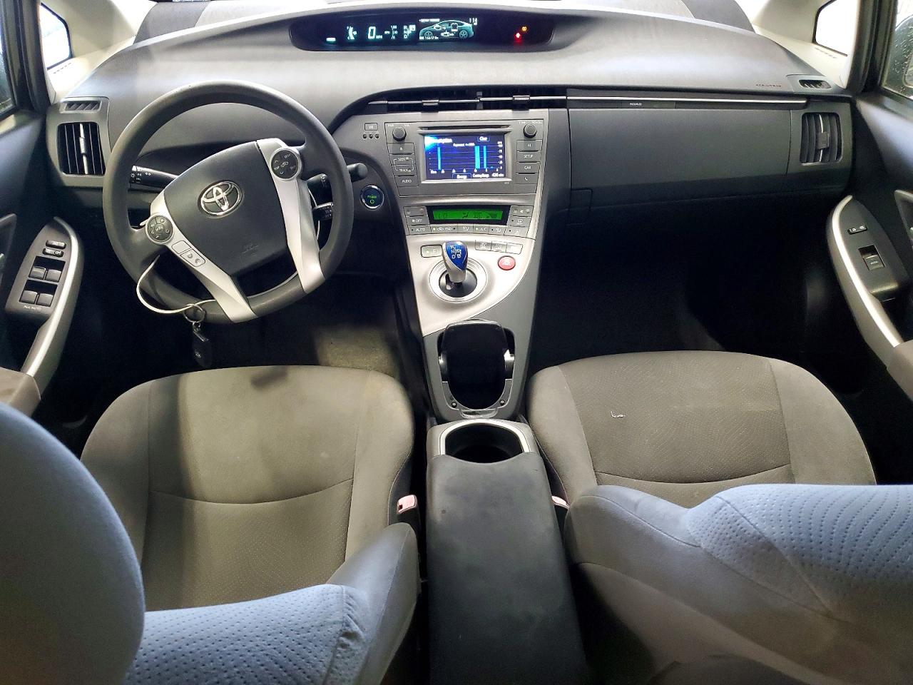 2012 TOYOTA PRIUS TWO photo 15